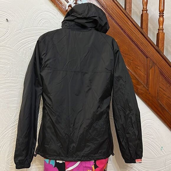 Superdry windbreaker size S - Picture 2 of 9